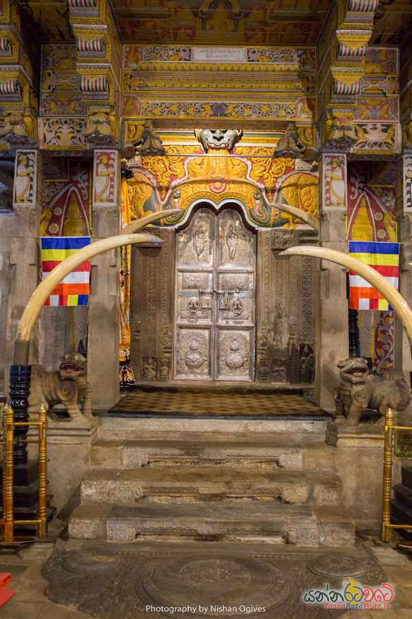 Temple of the Tooth Kandy 